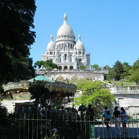 Very Large Private With Own Bathroom, In Montmartre * Paris